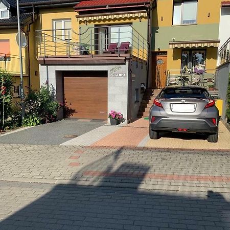 Pokoje Goscinne Matros Ustronie Morskie Exteriér fotografie